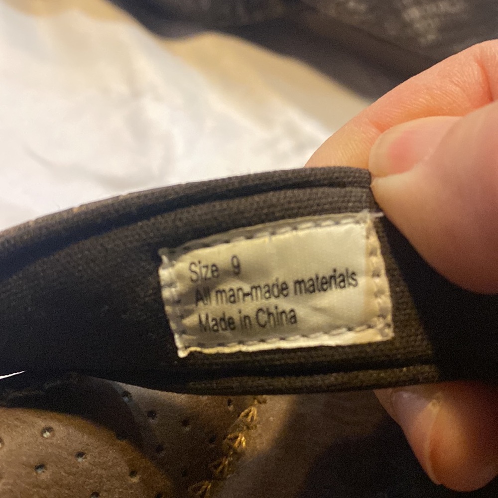 Volatile reptile type pattern wedge sandals - Picture 7 of 8